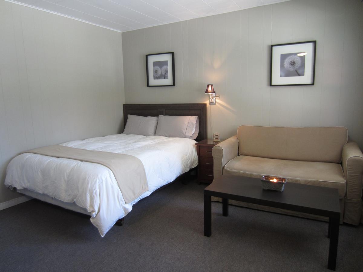 Balm Beach Resort And Motel מראה חיצוני תמונה